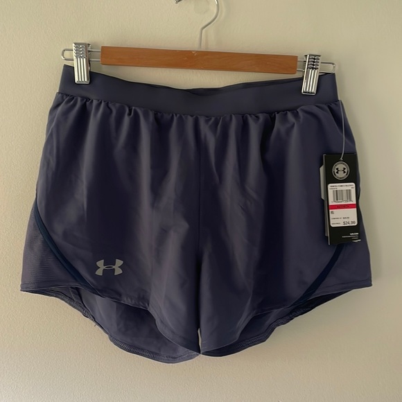 NWT Under Armour women’s gear running shorts blue XS - Picture 1 of 5